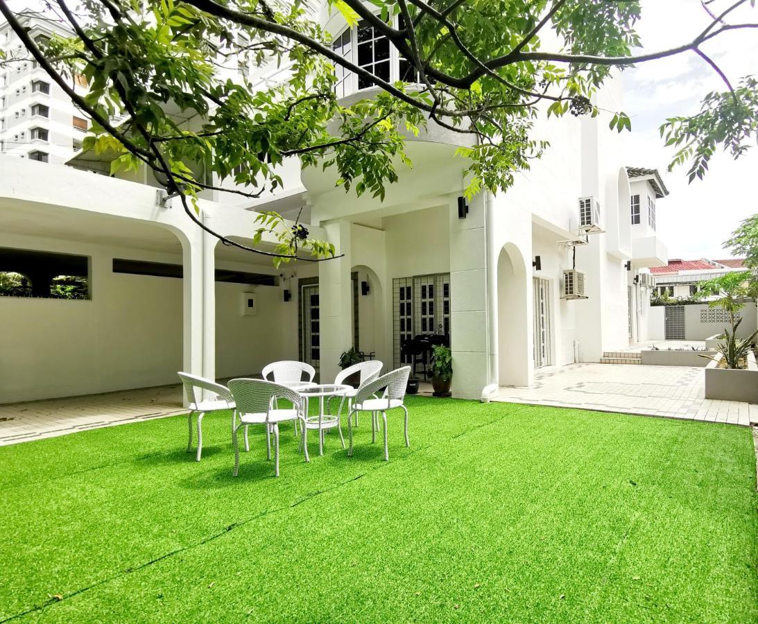 527 Beachhouse L 5 Bedroom With Swimming Pool - 3Min Walk To The Beach Tanjung Bungah  Eksteriør billede