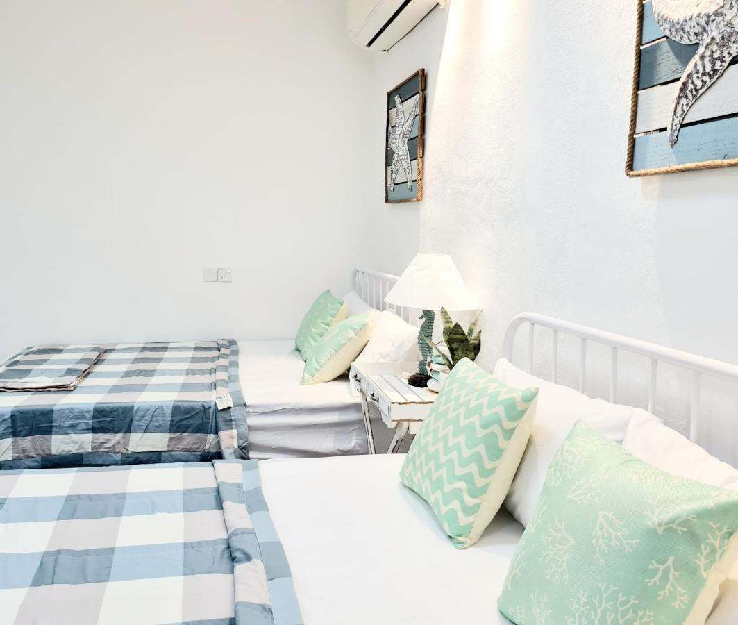 527 Beachhouse L 5 Bedroom With Swimming Pool - 3Min Walk To The Beach Tanjung Bungah  Eksteriør billede