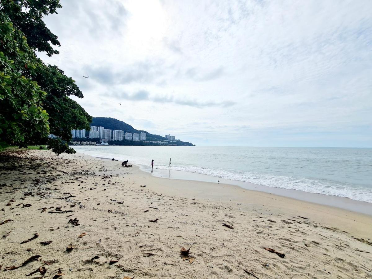 527 Beachhouse L 5 Bedroom With Swimming Pool - 3Min Walk To The Beach Tanjung Bungah  Eksteriør billede