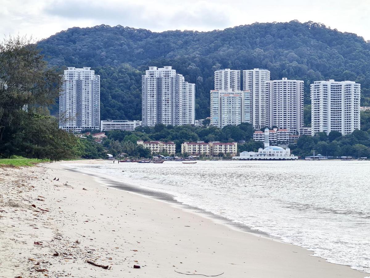 527 Beachhouse L 5 Bedroom With Swimming Pool - 3Min Walk To The Beach Tanjung Bungah  Eksteriør billede